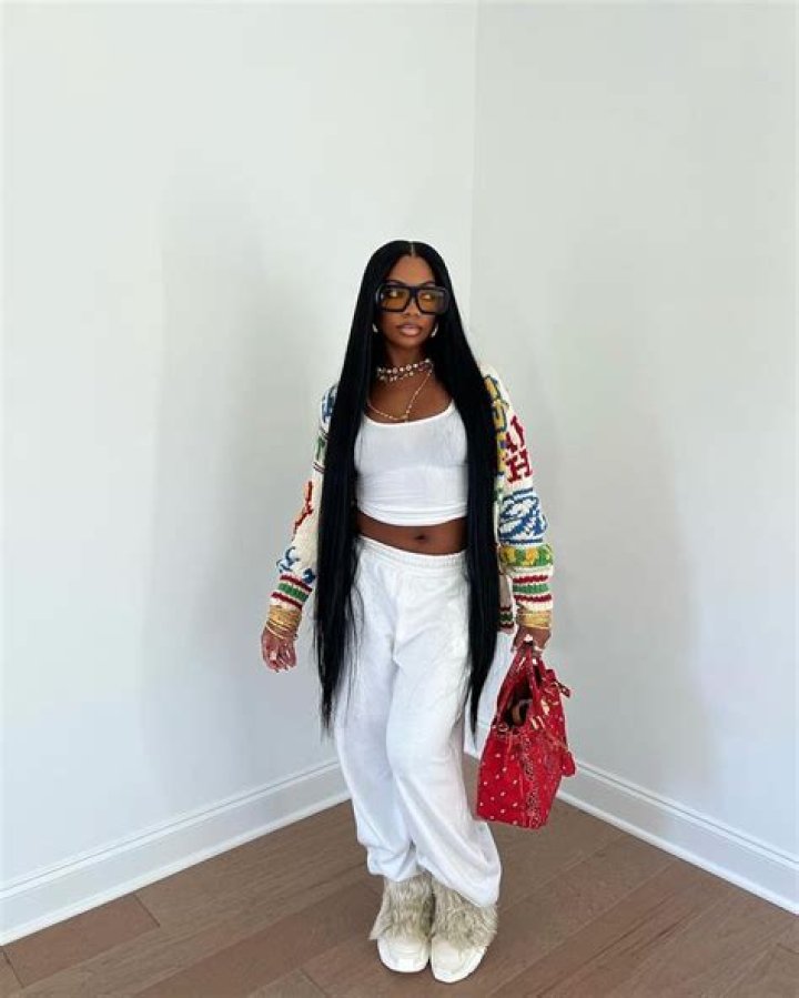 De'arra Taylor Net Worth & Earnings (2024)