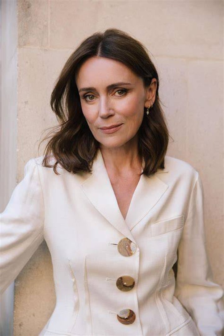 Keeley Hawes Biography
